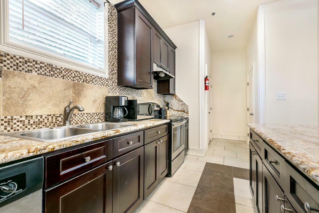 Spacious 3Br/2.5Bath Condo In Great Location New Orleans Exterior photo